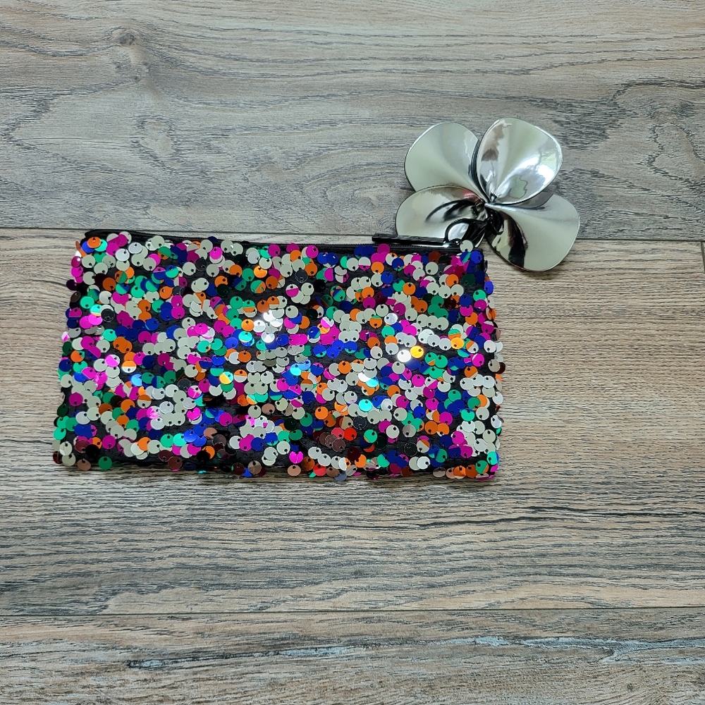 Mac Makeup Bag - image 2